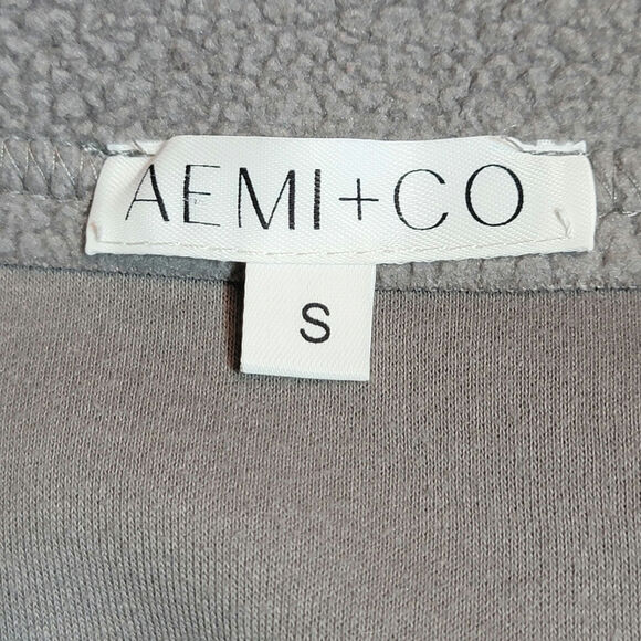 Aemi + Co Gray Half Zip Sweatshirt Exposed Seams Trendy Fall Streetwear Cozy S - Picture 12 of 15